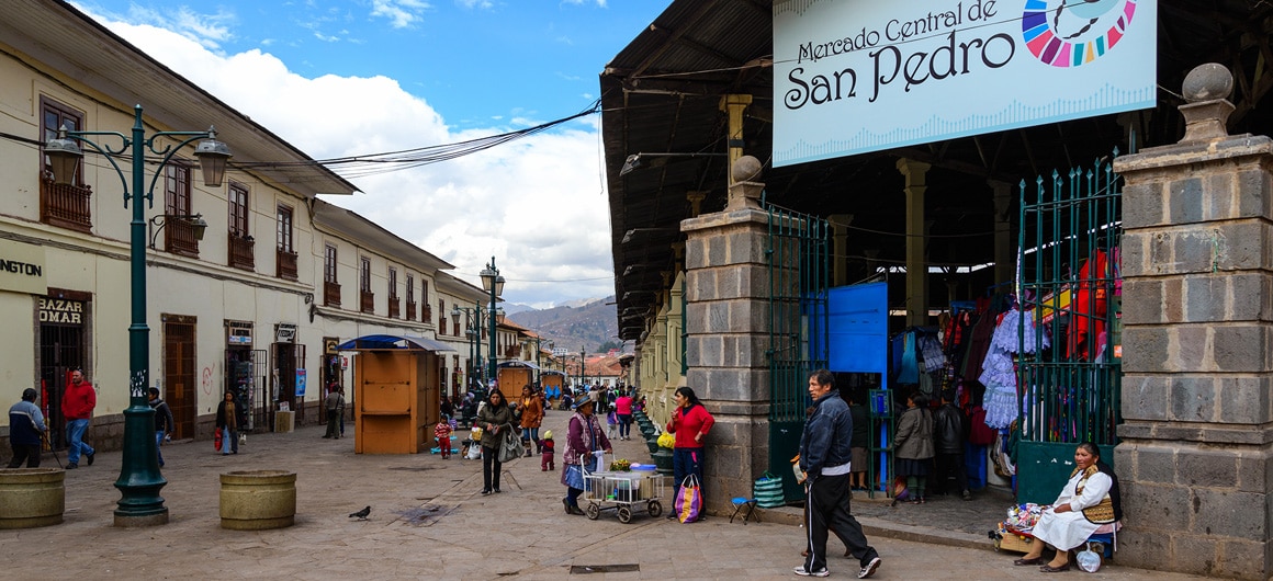 Puerta de San Pedro Cusco