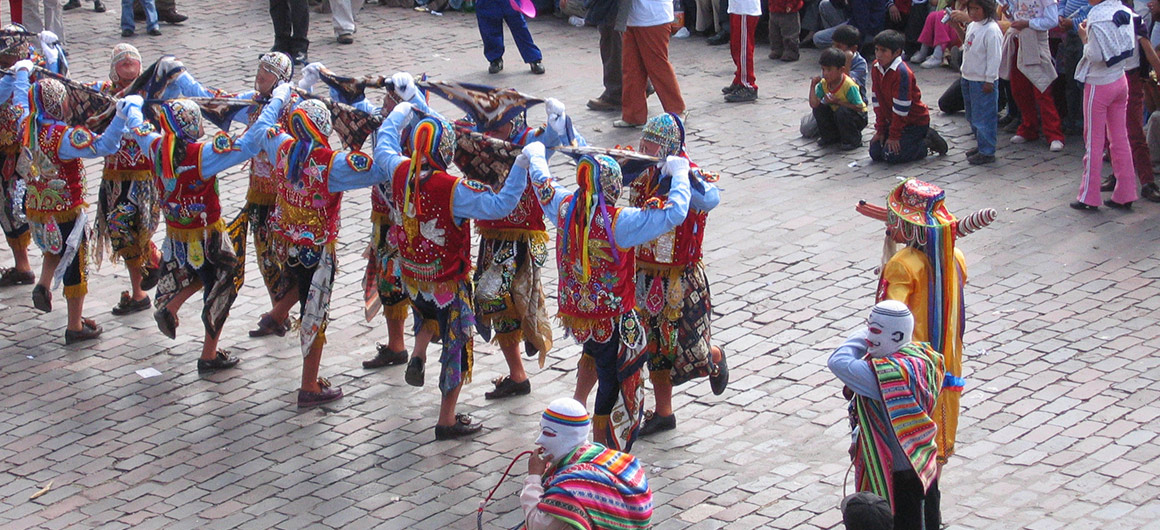 Contradanza en el Corpus Christi del Cusco