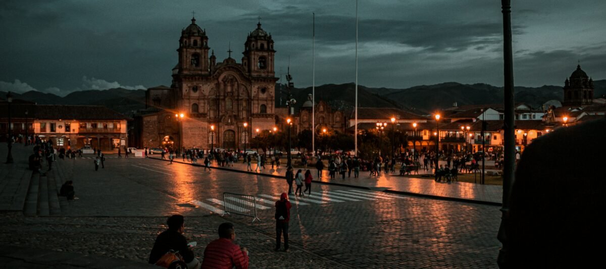 ciudad del cusco de noche