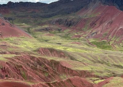 Visita a la montaña de 7 colores y el Valle Rojo Visita a la montaña de 7 colores y el Valle Rojo